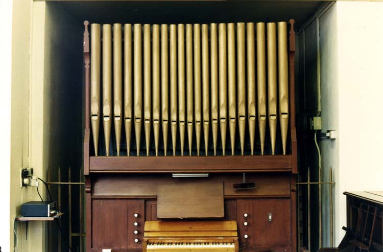 Telford & Telford organ available for rehousing
