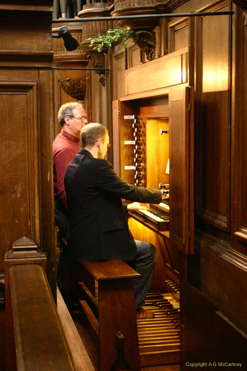 ParisStElizabethduTemple2006May_029