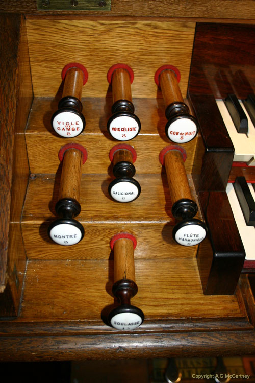 ParisStEsprit2006Apr_018