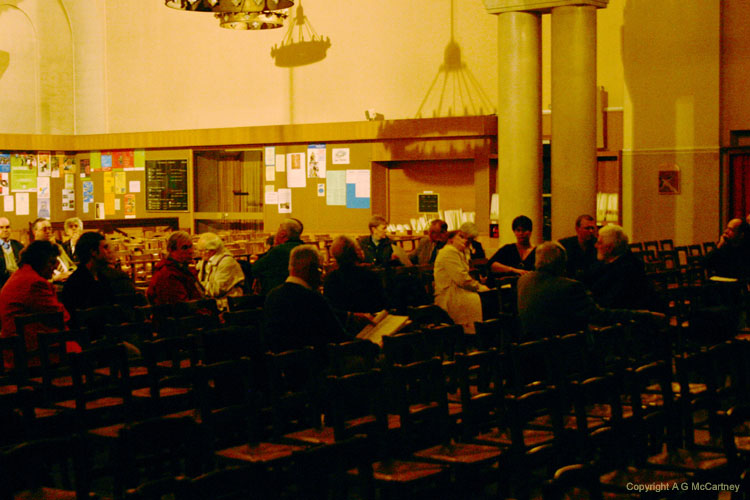 ParisStFerdinanddesTernes2006Apr_007