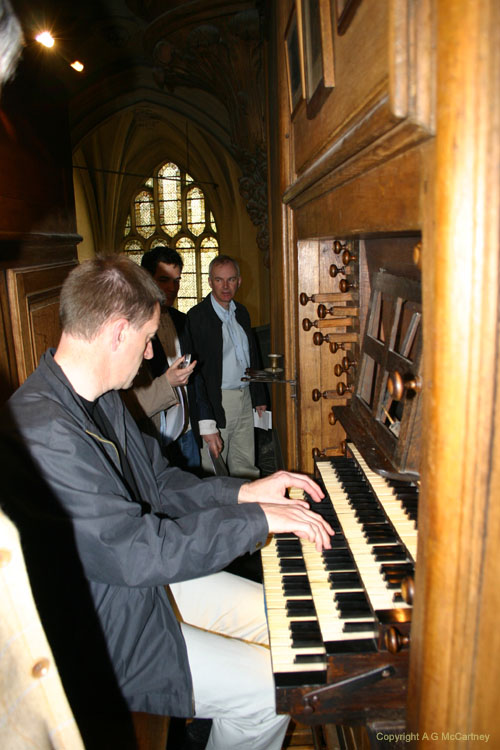 ParisStGervais2006Apr_016