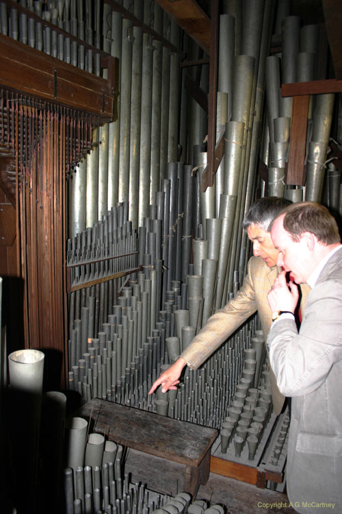 ParisStGervais2006Apr_028